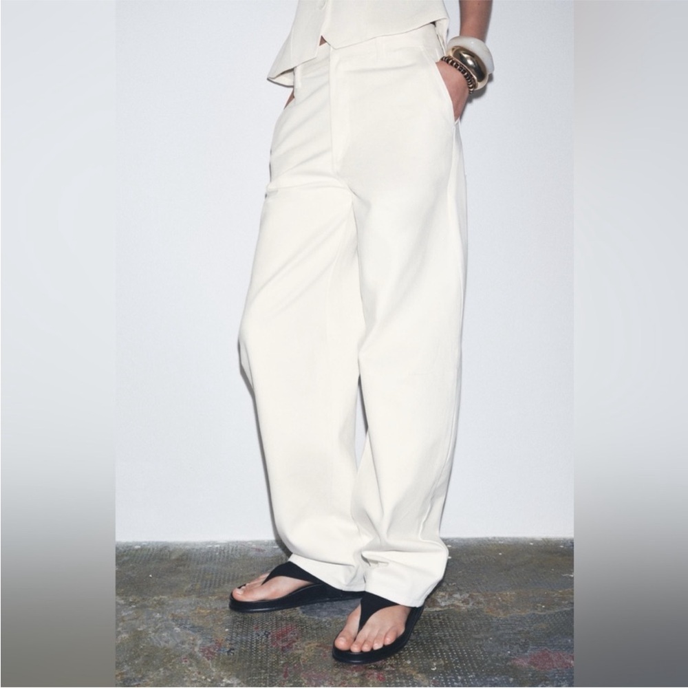 Zara Mid Waist Barrel Jean ZW Collection US 12 White Mid-Rise Baggy Jeans Zipper